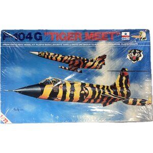 Esci 1:72 F-104G Tiger Meet 9013 NEW IN OPENED COMPLETE O20